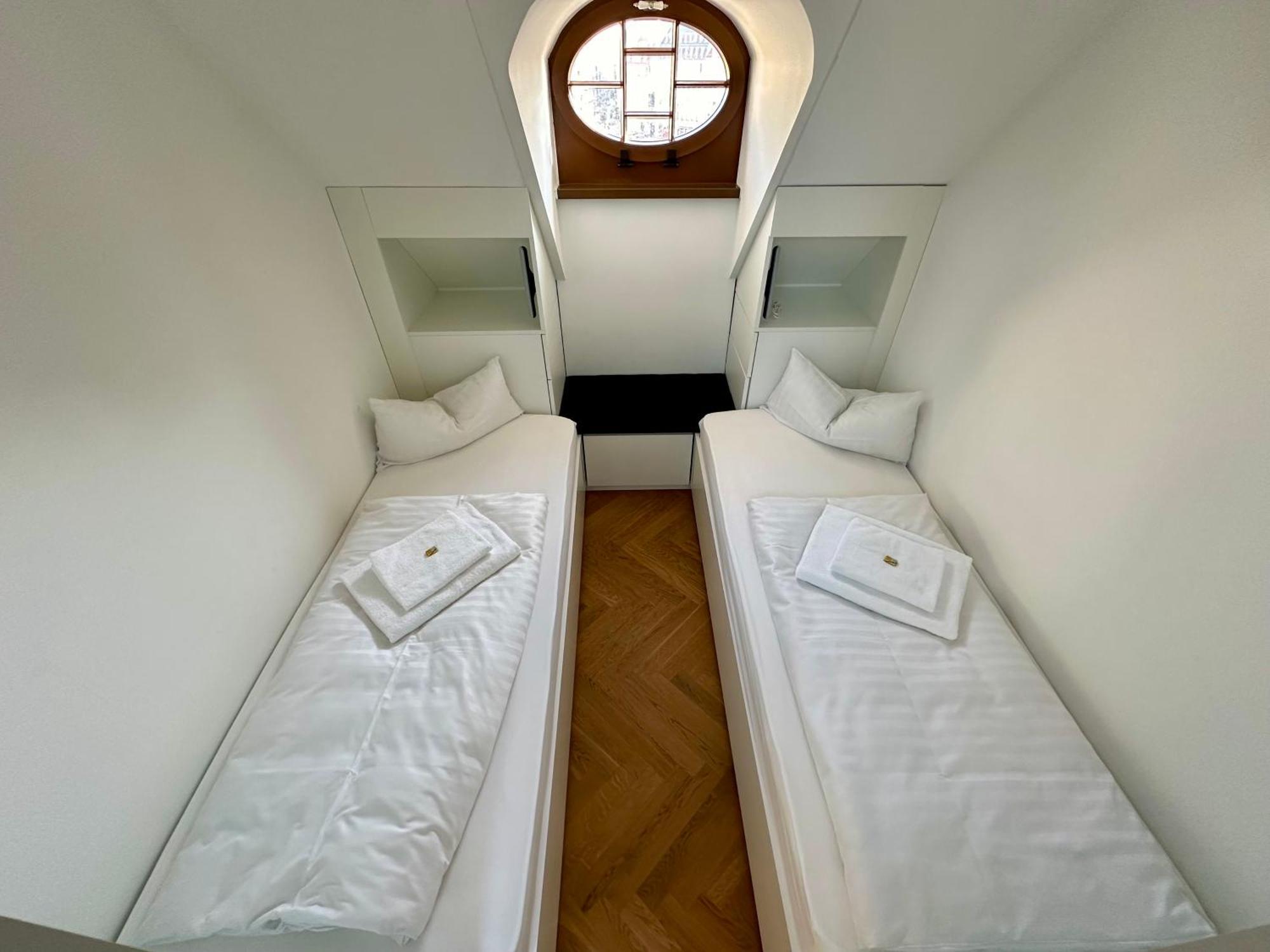 Luxus Suite Mit Einmaligem Blick Auf Die Frauenkirche Dresden Exterior photo